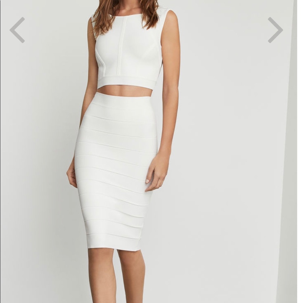 Leger skirt by BCBG